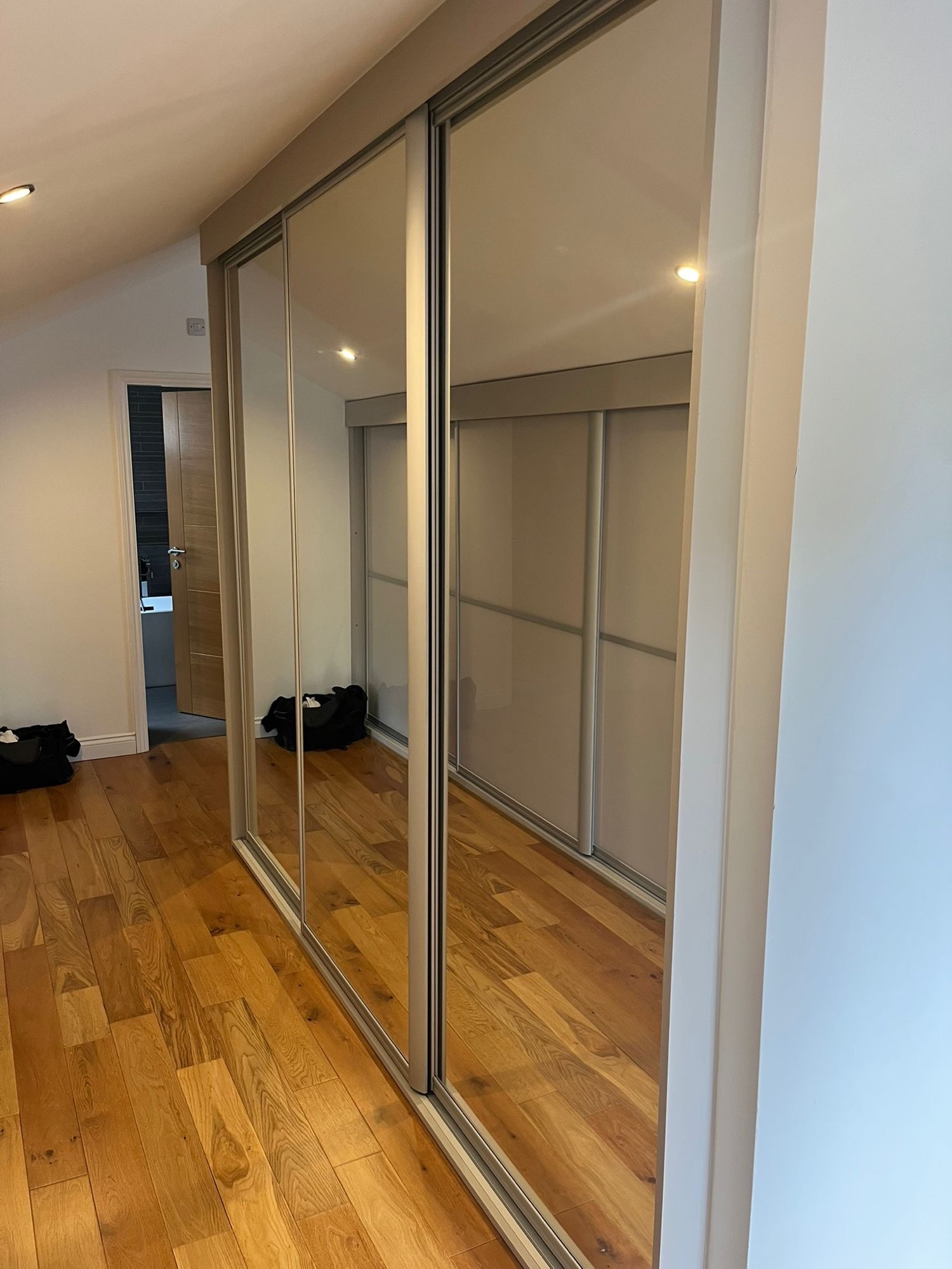 3 Door Mirrored Sliding Wardrobe - White