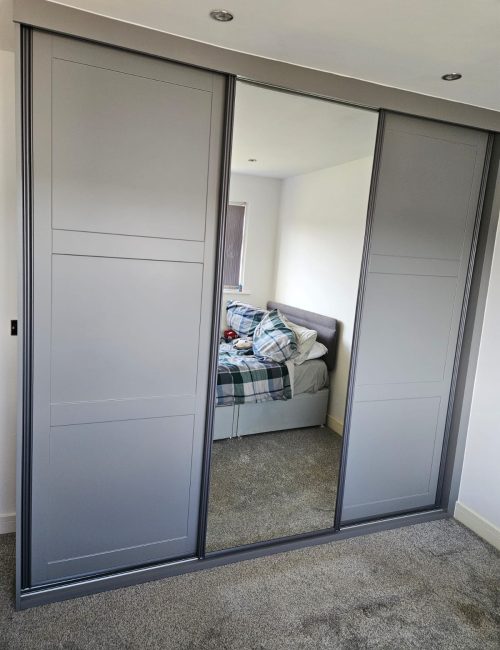 HM Graphite Wardrobe with Sliding Doors and Mirror